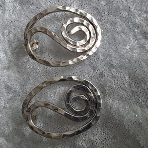 SS Swirl Earrings